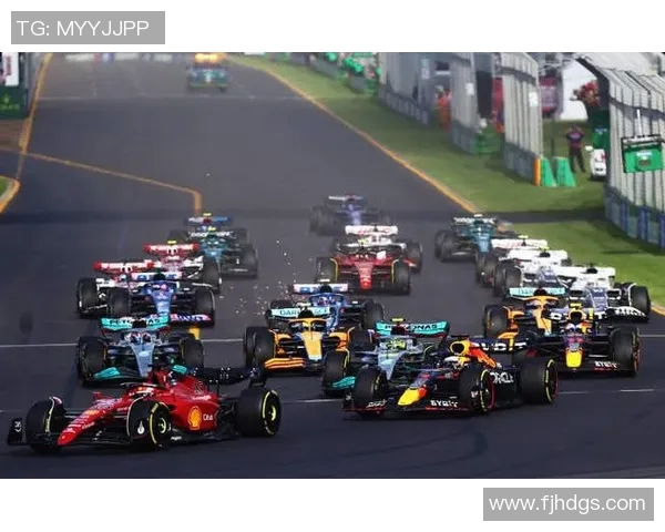 F1赛车直播精彩瞬间回顾与赛道分析:魅力与未来展望 F1赛车直播精彩瞬间回顾与赛道分析:魅力与未来展望